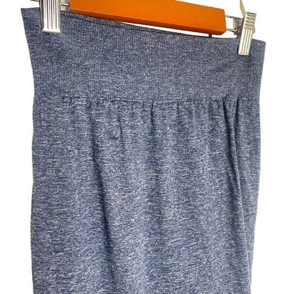 Lululemon Boulevard Bliss Skirt Blue Heathered Size Small Stretch Athletic - Picture 3 of 8
